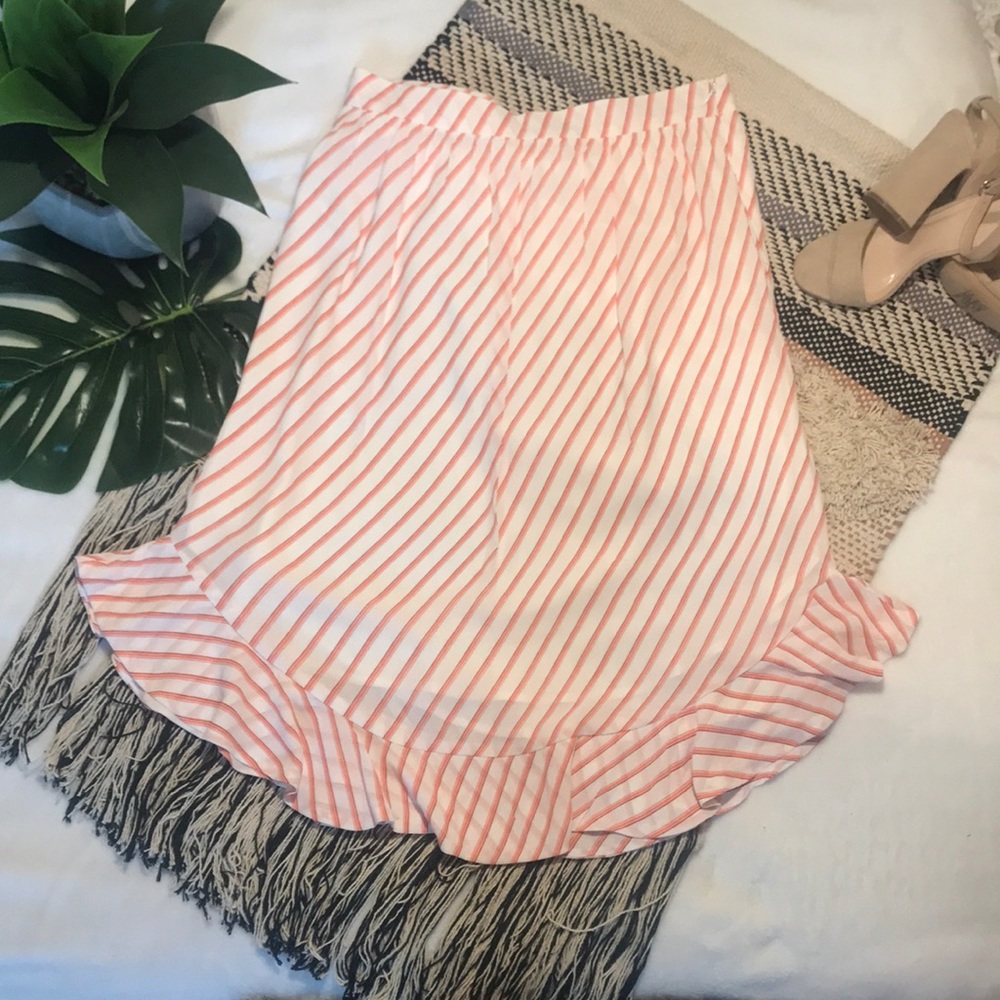 ❤️NWT❤️LOFT RUFFLE HEM SKIRT WITH STRIPES
